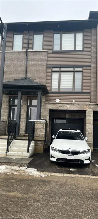 Photo 1 of Unit 10, 106 court Drive, Brant, Paris — HOMEH