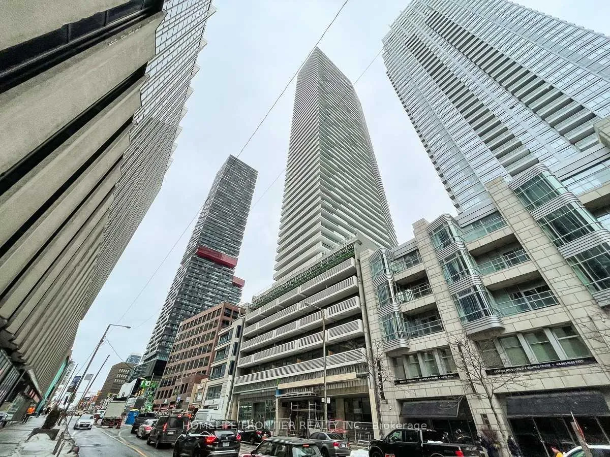 Front of Unit 3501, 2221 Yonge Street