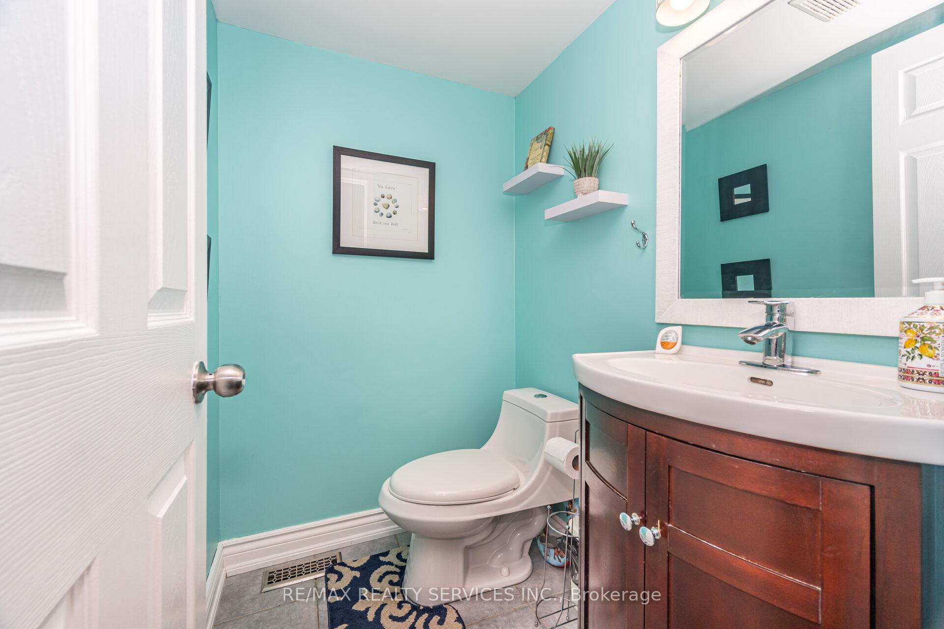 Photo 17 of Unit 38, 271 Richvale Drive S, Brampton, Heart Lake East — HOMEH