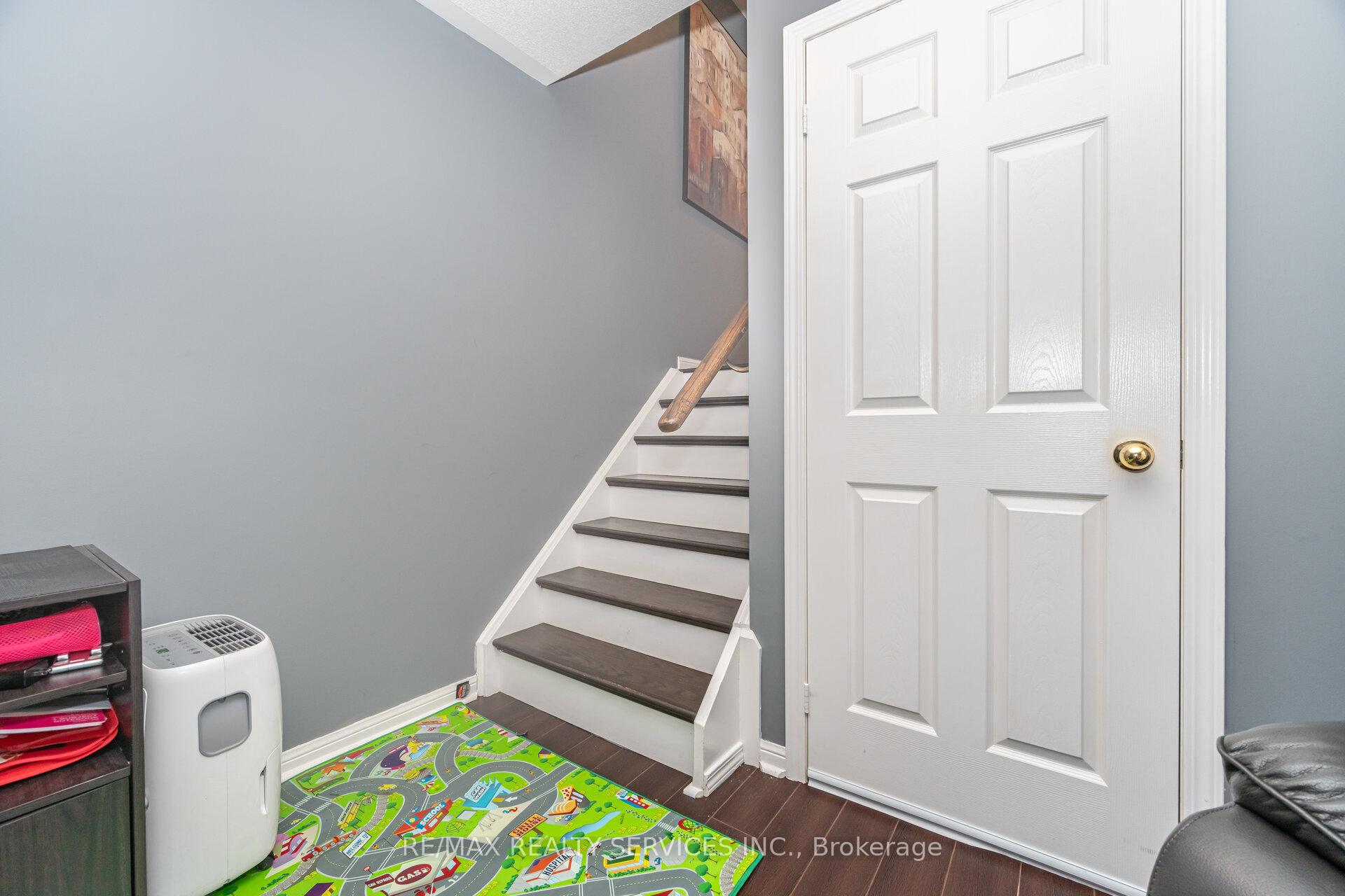 Photo 24 of Unit 38, 271 Richvale Drive S, Brampton, Heart Lake East — HOMEH
