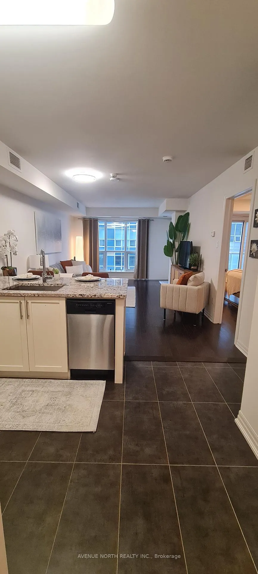 Photo 13 of Unit 1106, 195 Besserer Street, Ottawa, Sandy Hill — HOMEH