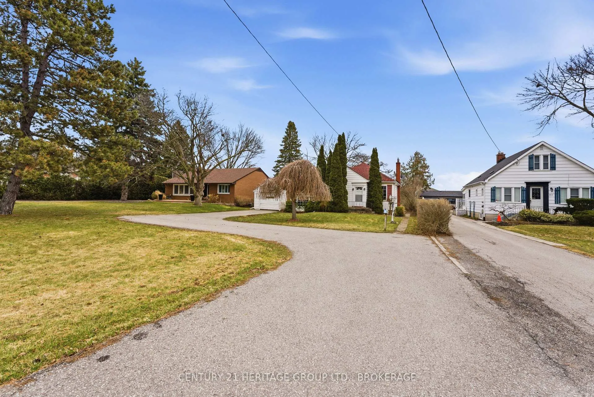 Photo 2 of 1033 King Street E, Oshawa, Donevan — HOMEH