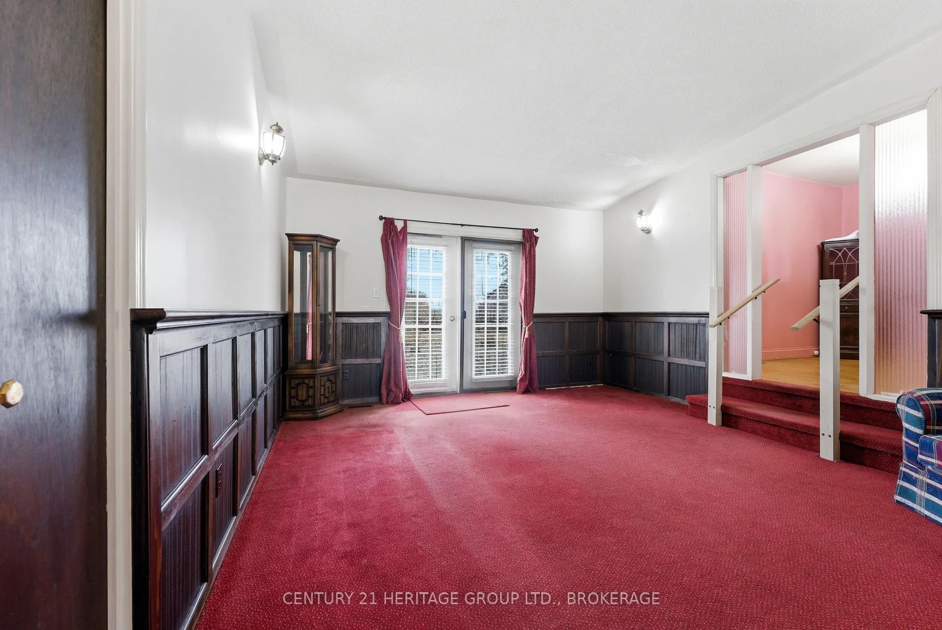 Photo 10 of 1033 King Street E, Oshawa, Donevan — HOMEH