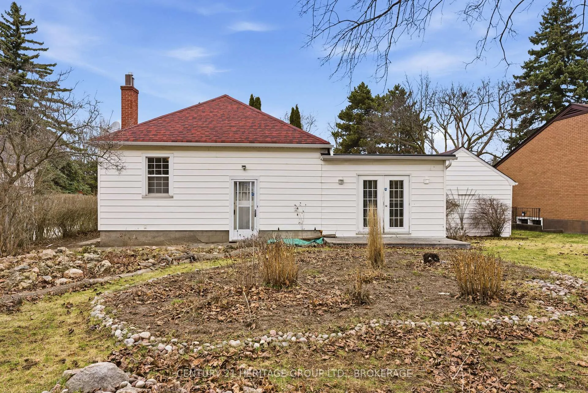 Photo 32 of 1033 King Street E, Oshawa, Donevan — HOMEH