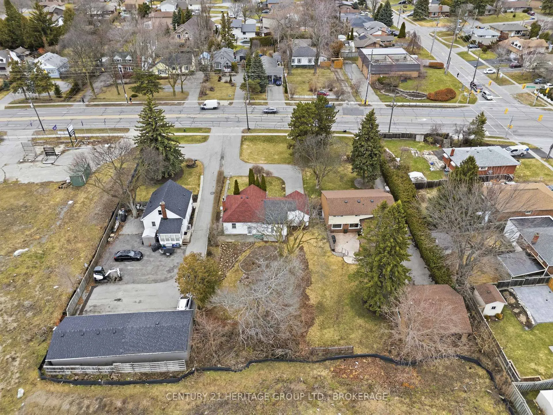 Photo 46 of 1033 King Street E, Oshawa, Donevan — HOMEH