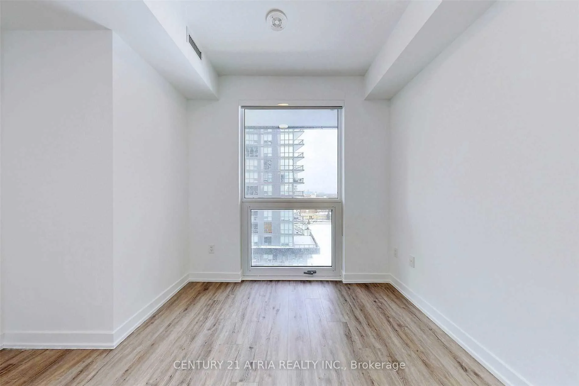 Photo 17 of Unit 908, 39 Roehampton Avenue, Toronto, Mount Pleasant East — HOMEH
