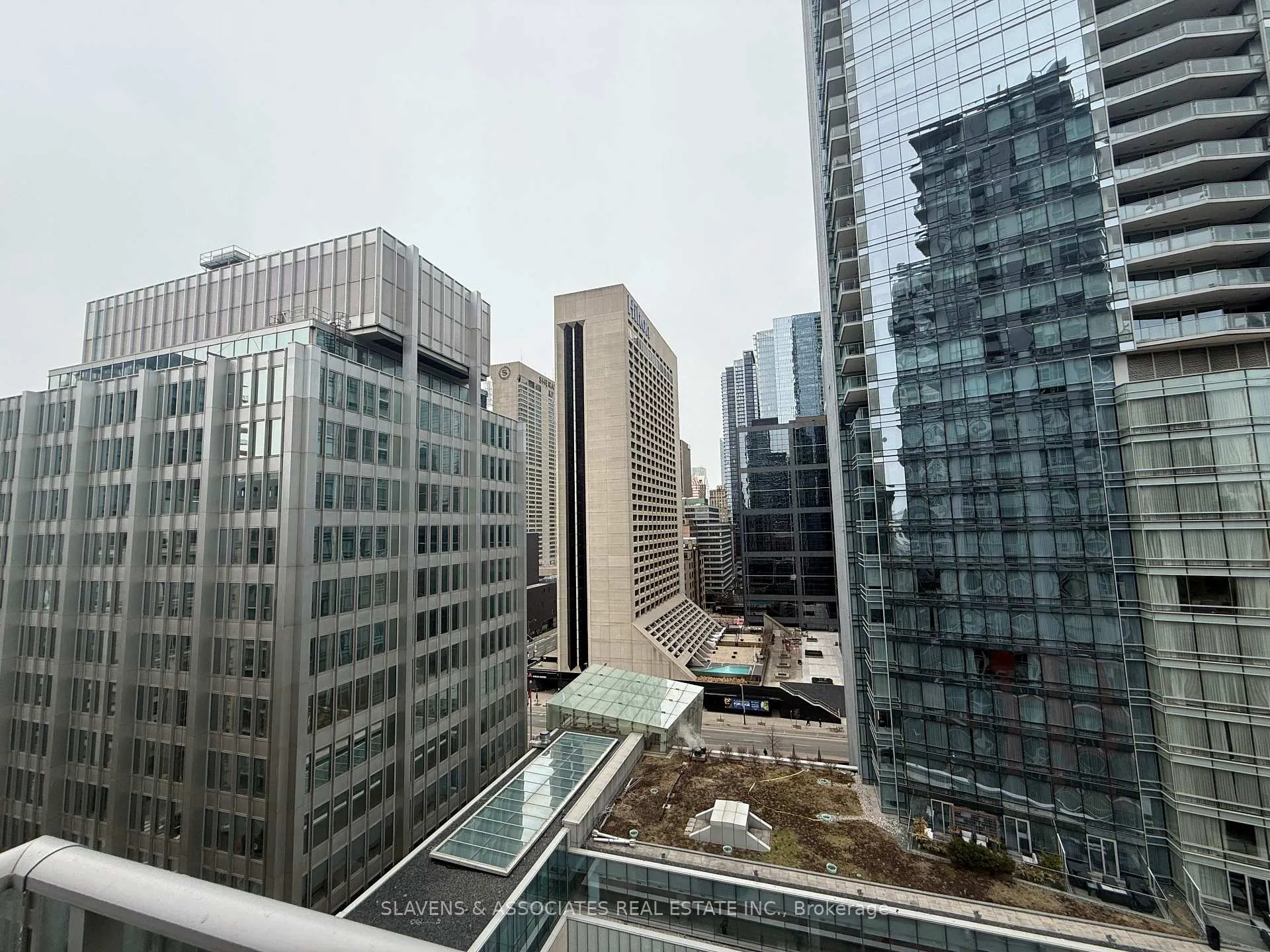Front of Unit 1407, 126 Simcoe Street