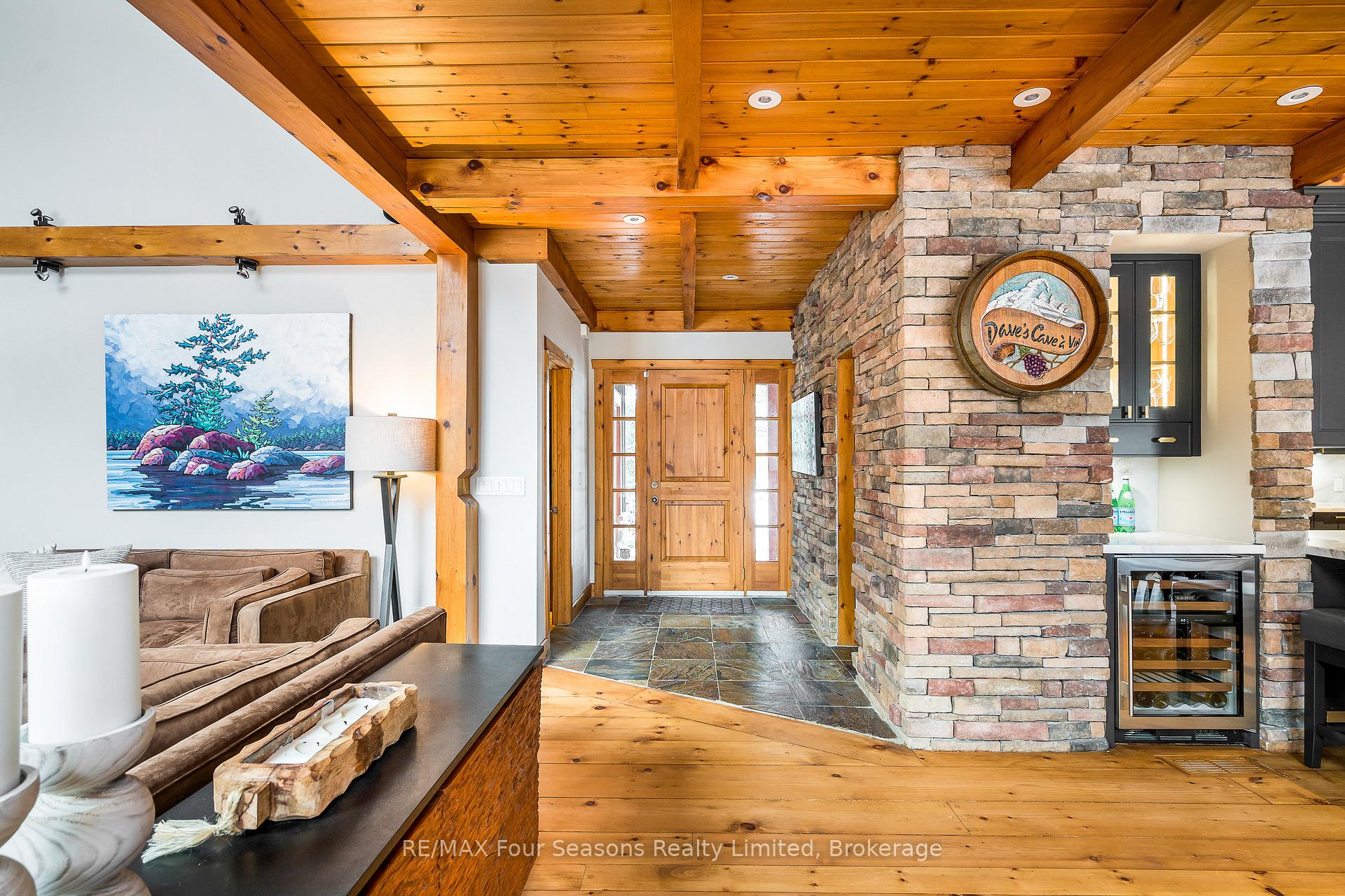 Photo 4 of 140 Alexandra Way, Blue Mountains — HOMEH