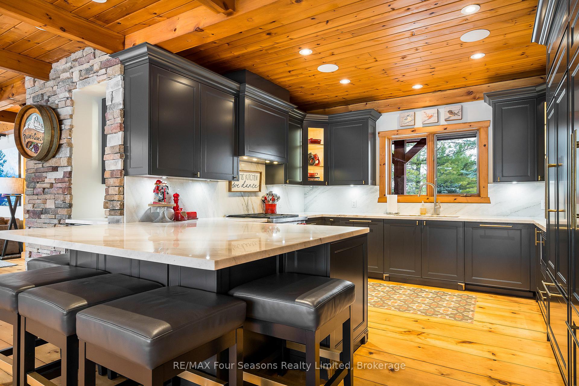 Photo 12 of 140 Alexandra Way, Blue Mountains — HOMEH