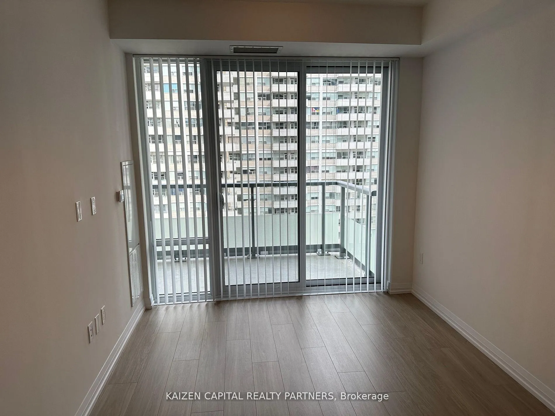 Photo 14 of Unit 1620, 50 Dunfield Avenue, Toronto, Mount Pleasant East — HOMEH