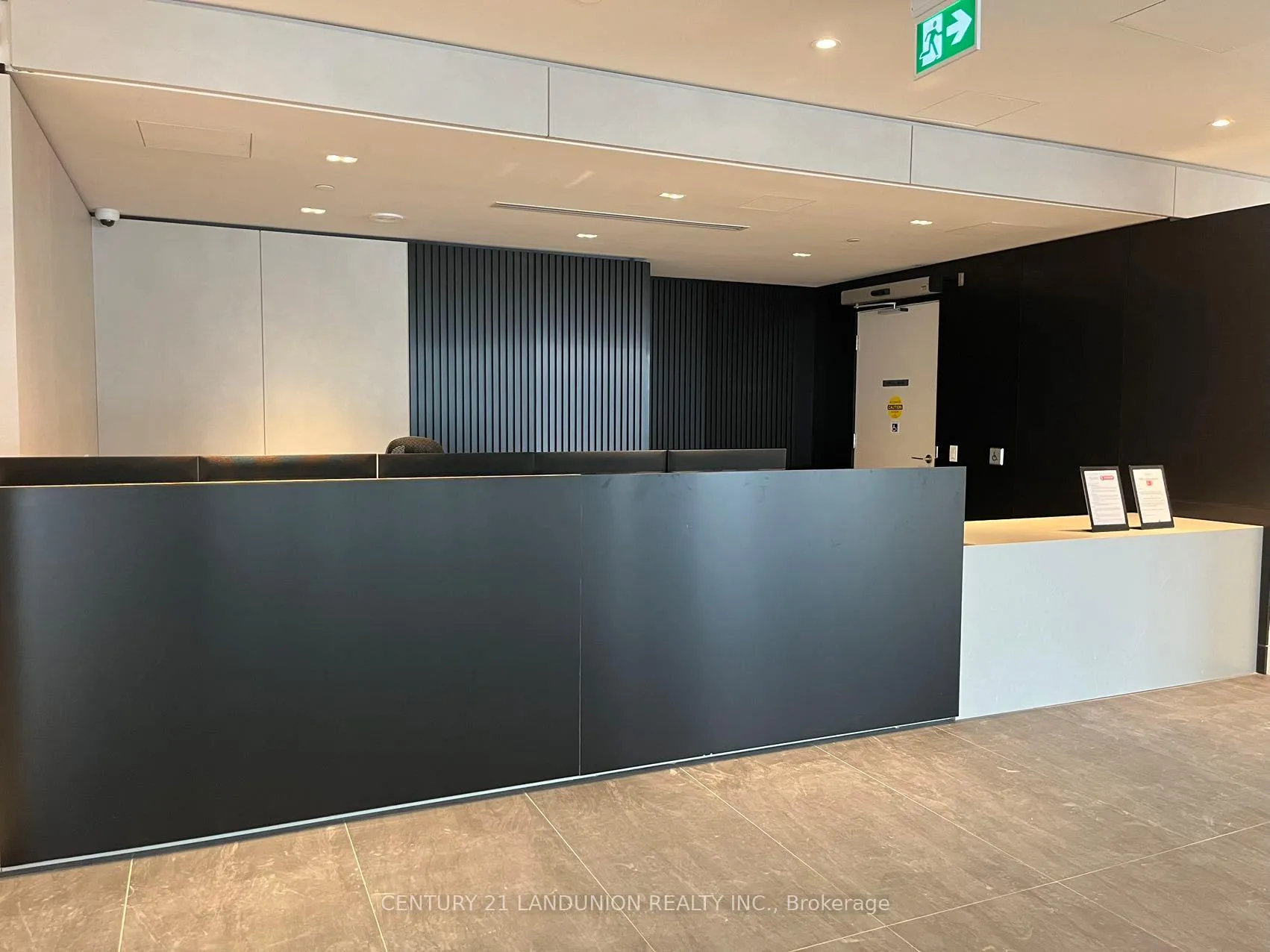 Photo 18 of Unit 306, 30 Upper Mall Way, Vaughan, Brownridge — HOMEH