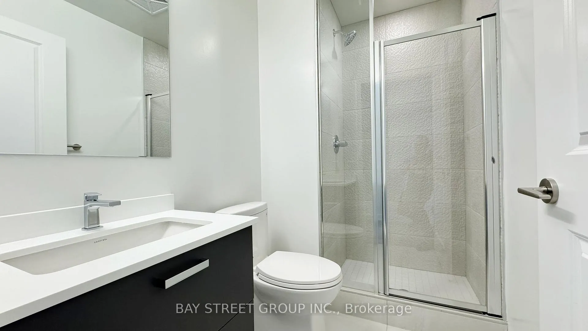 Photo 13 of Unit B-626, 50 Upper Mall Way, Vaughan, Brownridge — HOMEH