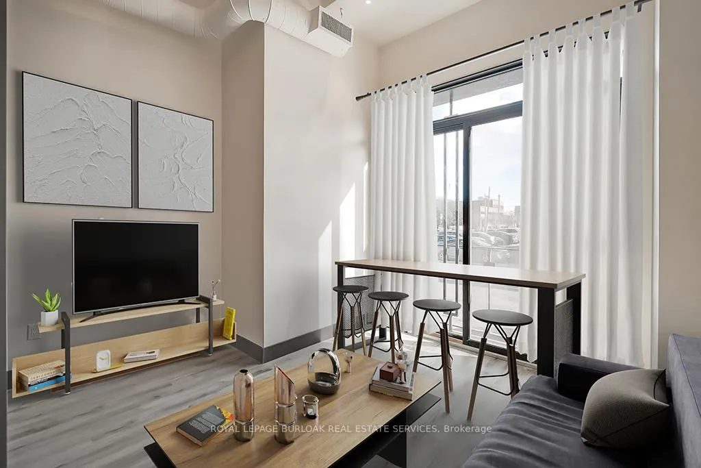 Photo 3 of Unit 106, 121 King Street E, Hamilton, Beasley — HOMEH