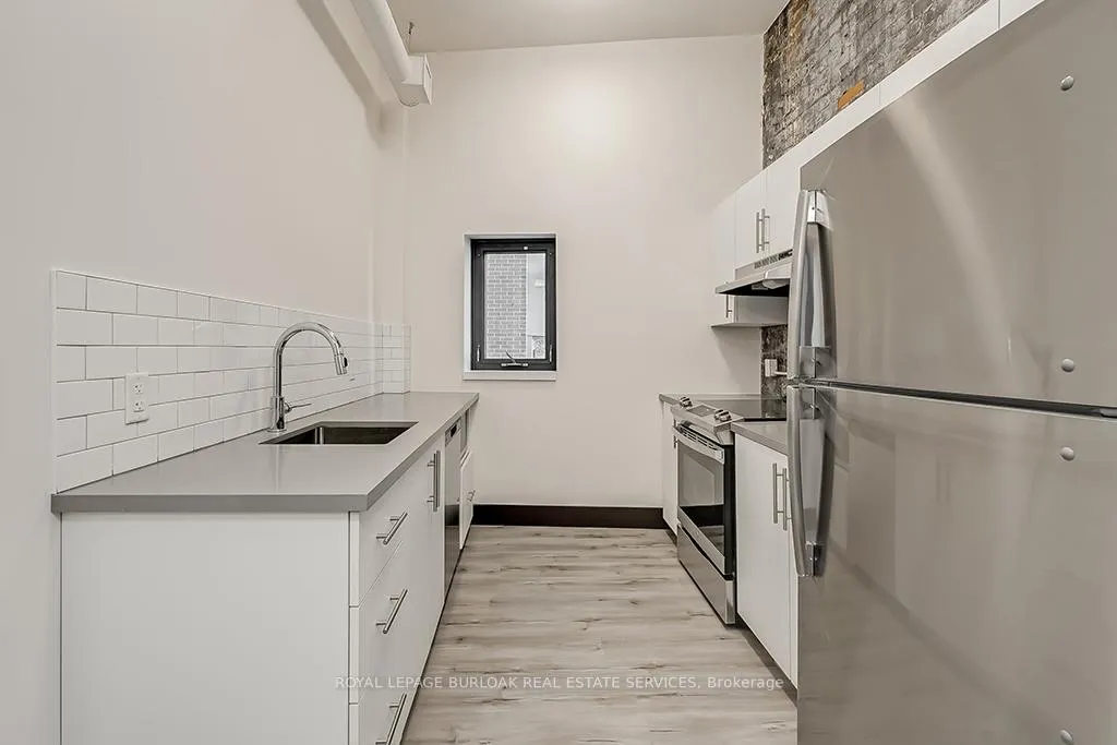 Photo 5 of Unit 106, 121 King Street E, Hamilton, Beasley — HOMEH