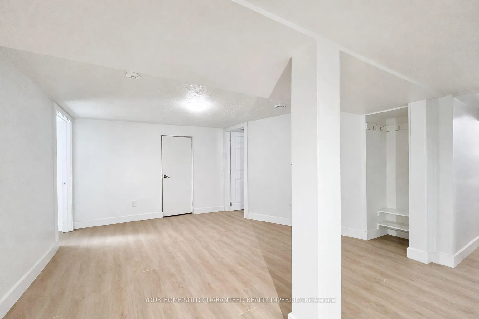 Photo 7 of Unit 3, 428 Thorold Road, Welland, N. Welland — HOMEH