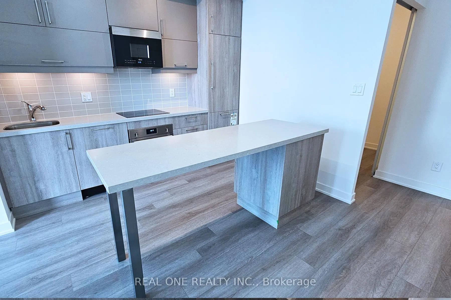 Photo 9 of Unit A1318, 8119 Birchmount Road, Markham, Unionville — HOMEH