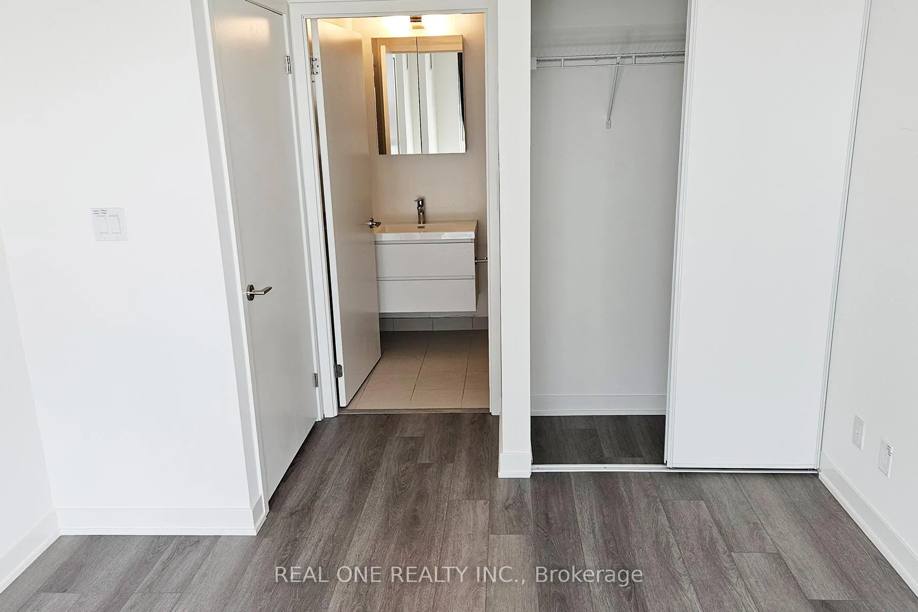 Photo 16 of Unit A1318, 8119 Birchmount Road, Markham, Unionville — HOMEH