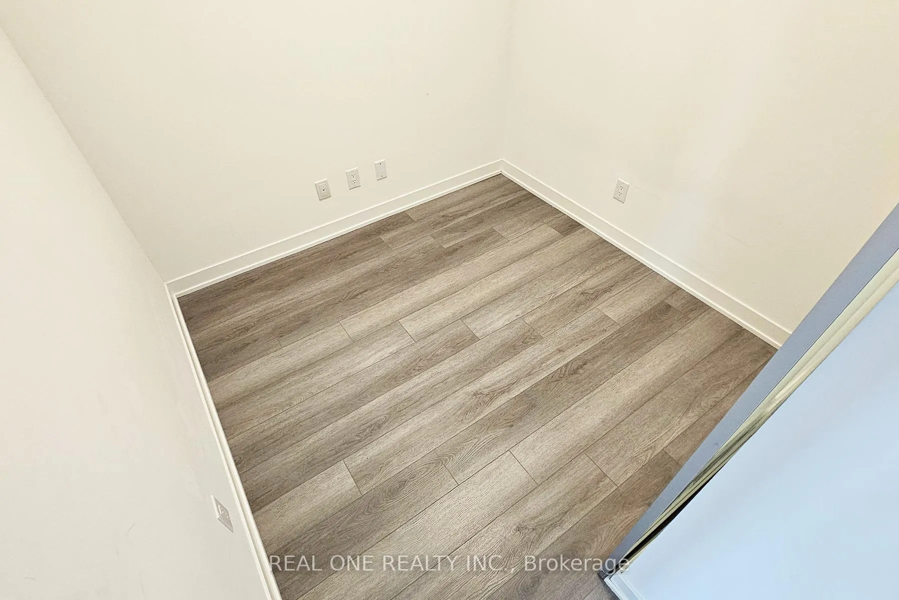 Photo 19 of Unit A1318, 8119 Birchmount Road, Markham, Unionville — HOMEH