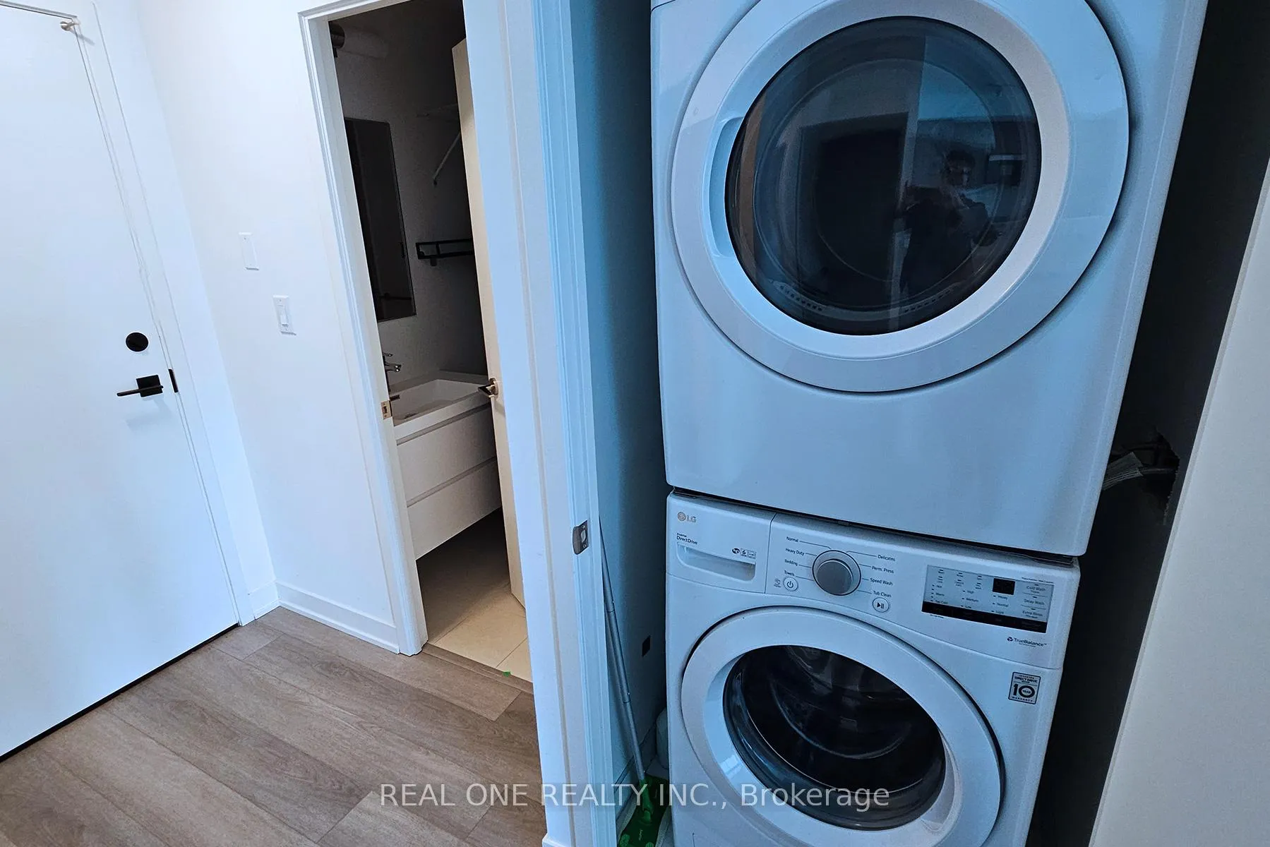 Photo 22 of Unit A1318, 8119 Birchmount Road, Markham, Unionville — HOMEH