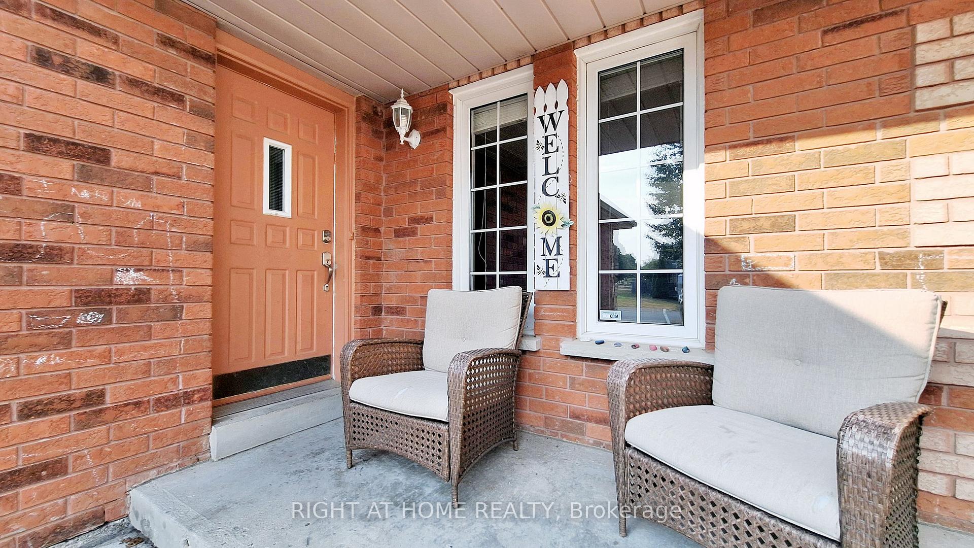 Front of 99 Widgeon Street
