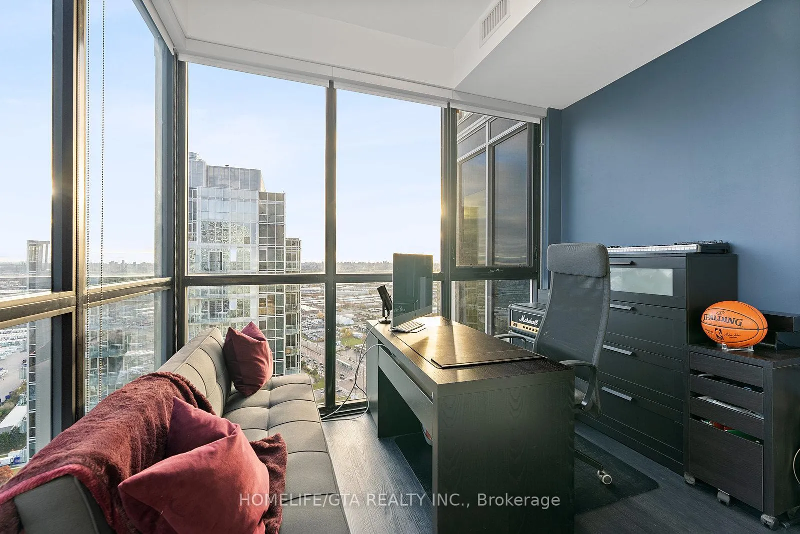 Photo 21 of Unit 3708, 2916 Highway 7, Vaughan, Concord — HOMEH