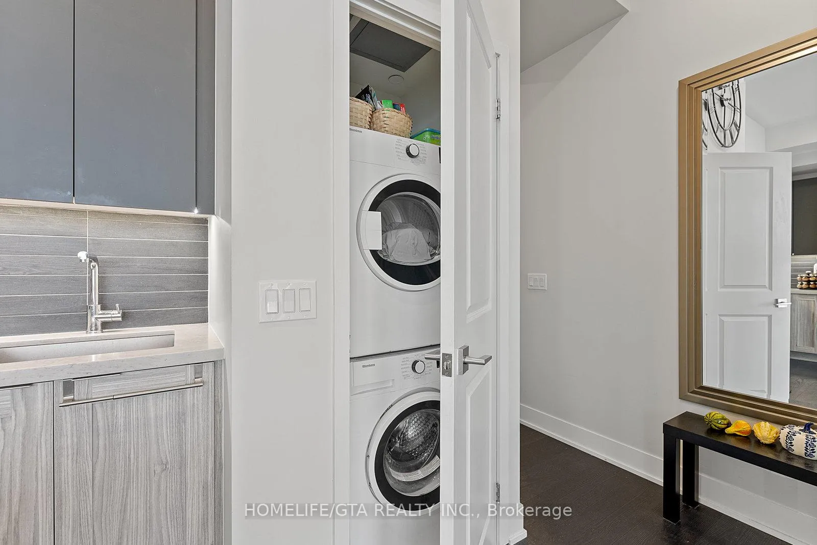 Photo 26 of Unit 3708, 2916 Highway 7, Vaughan, Concord — HOMEH