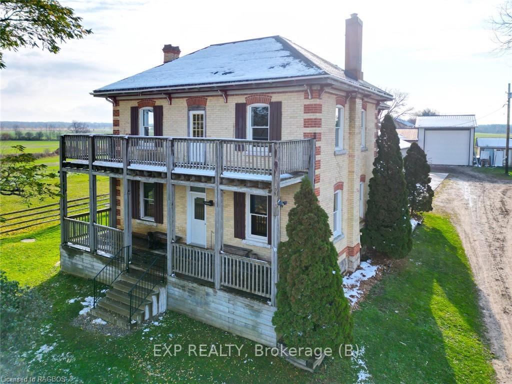 Front of 681456 Sideroad 6