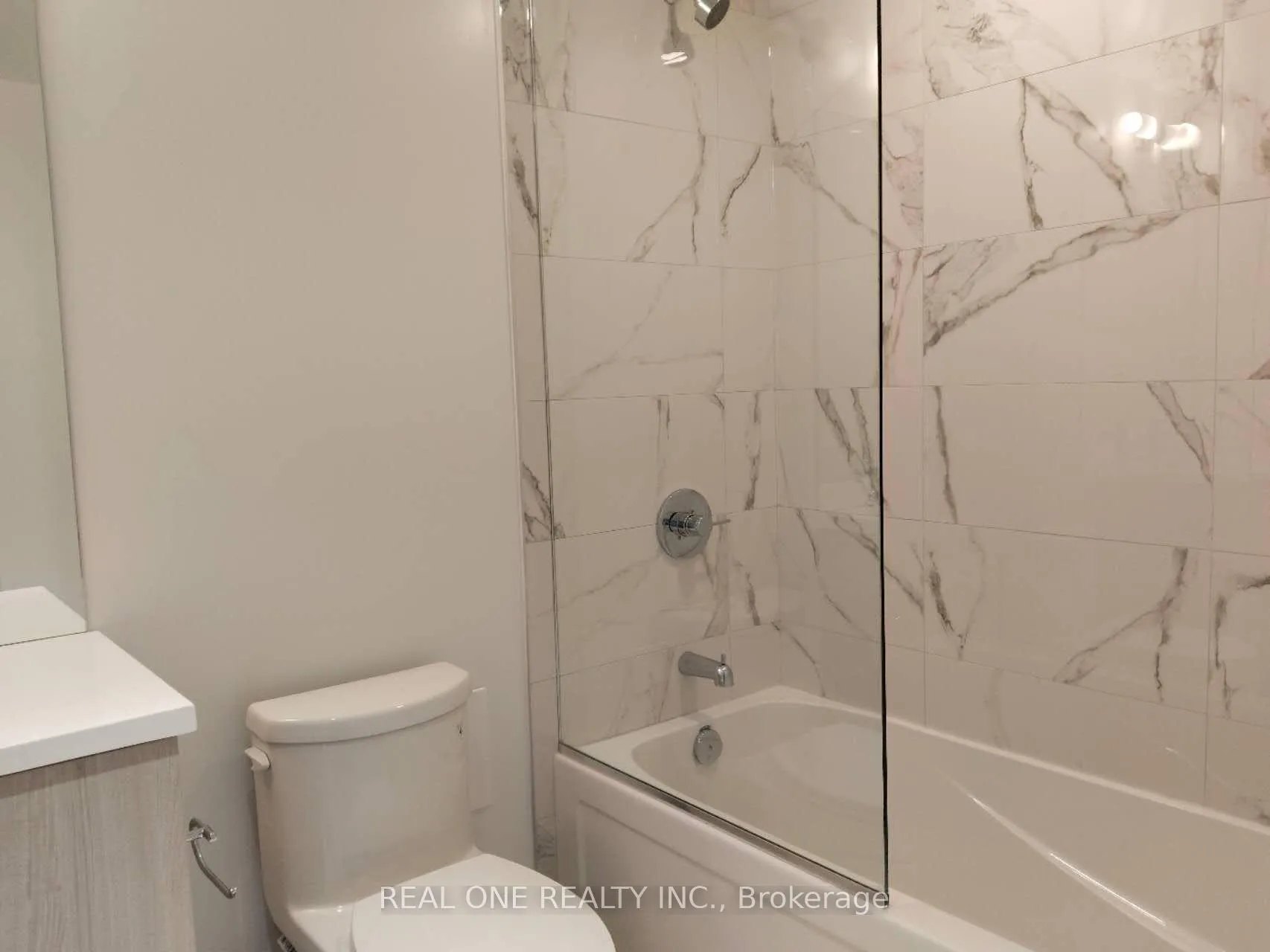 Photo 10 of Unit 3912, 225 Commerce Street, Vaughan, Vaughan Corporate Centre — HOMEH