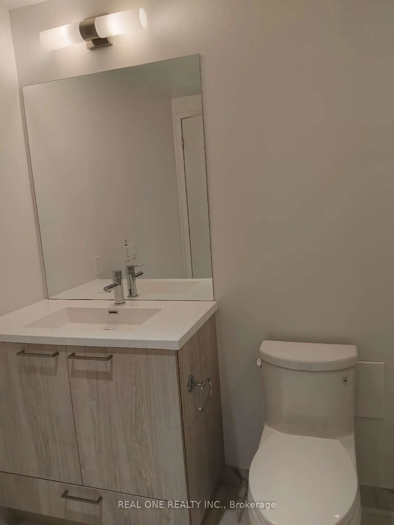 Photo 12 of Unit 3912, 225 Commerce Street, Vaughan, Vaughan Corporate Centre — HOMEH
