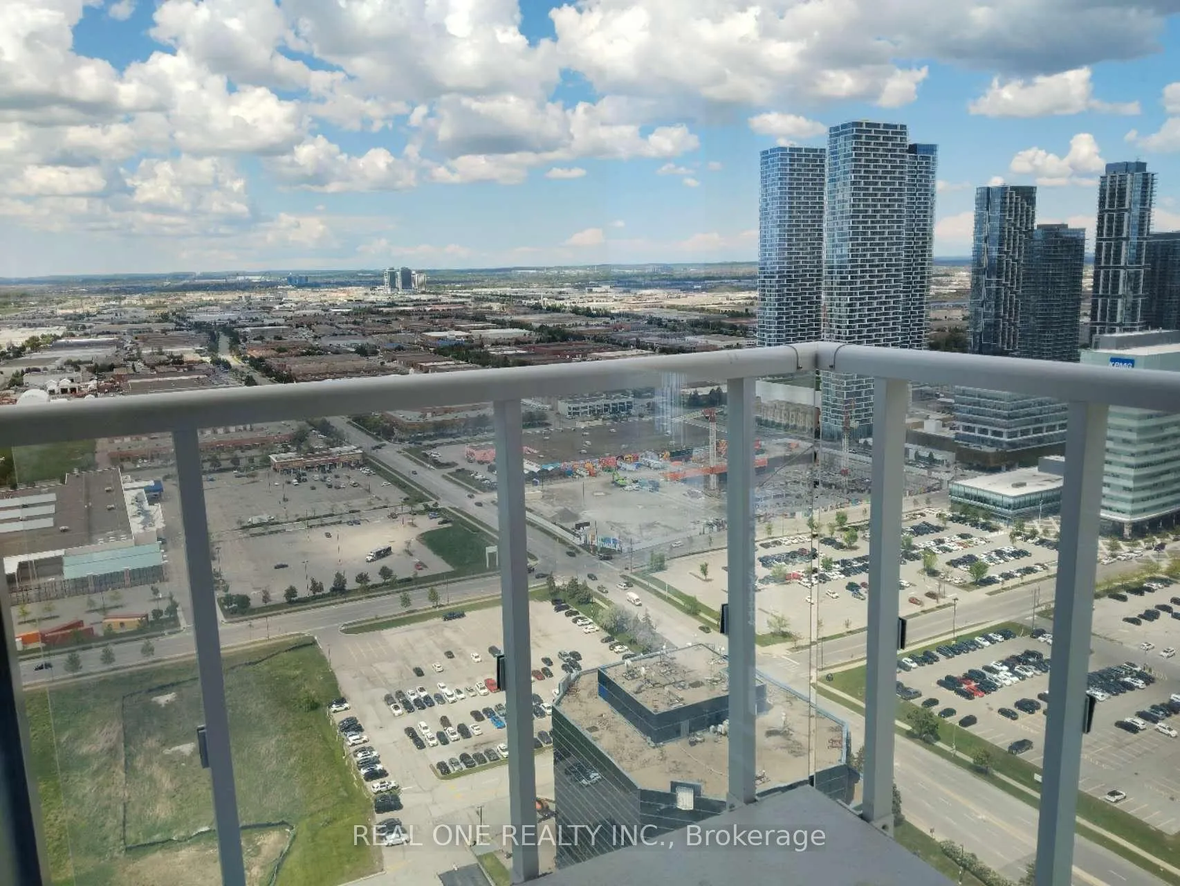 Photo 13 of Unit 3912, 225 Commerce Street, Vaughan, Vaughan Corporate Centre — HOMEH