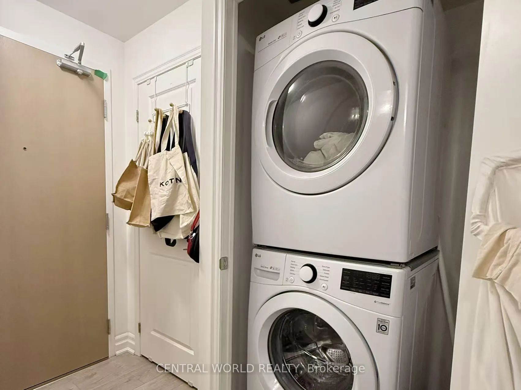 Photo 6 of Unit 1109, 10 Rouge Valley Drive W, Markham, Unionville — HOMEH
