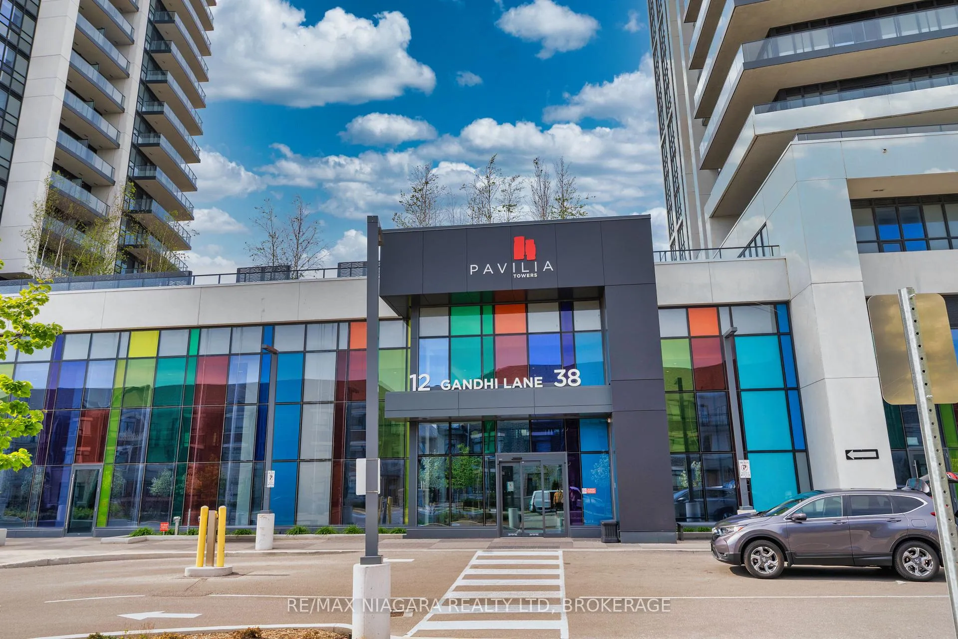 Photo 4 of Unit 105, 12 Gandhi Lane, Markham, Commerce Valley — HOMEH
