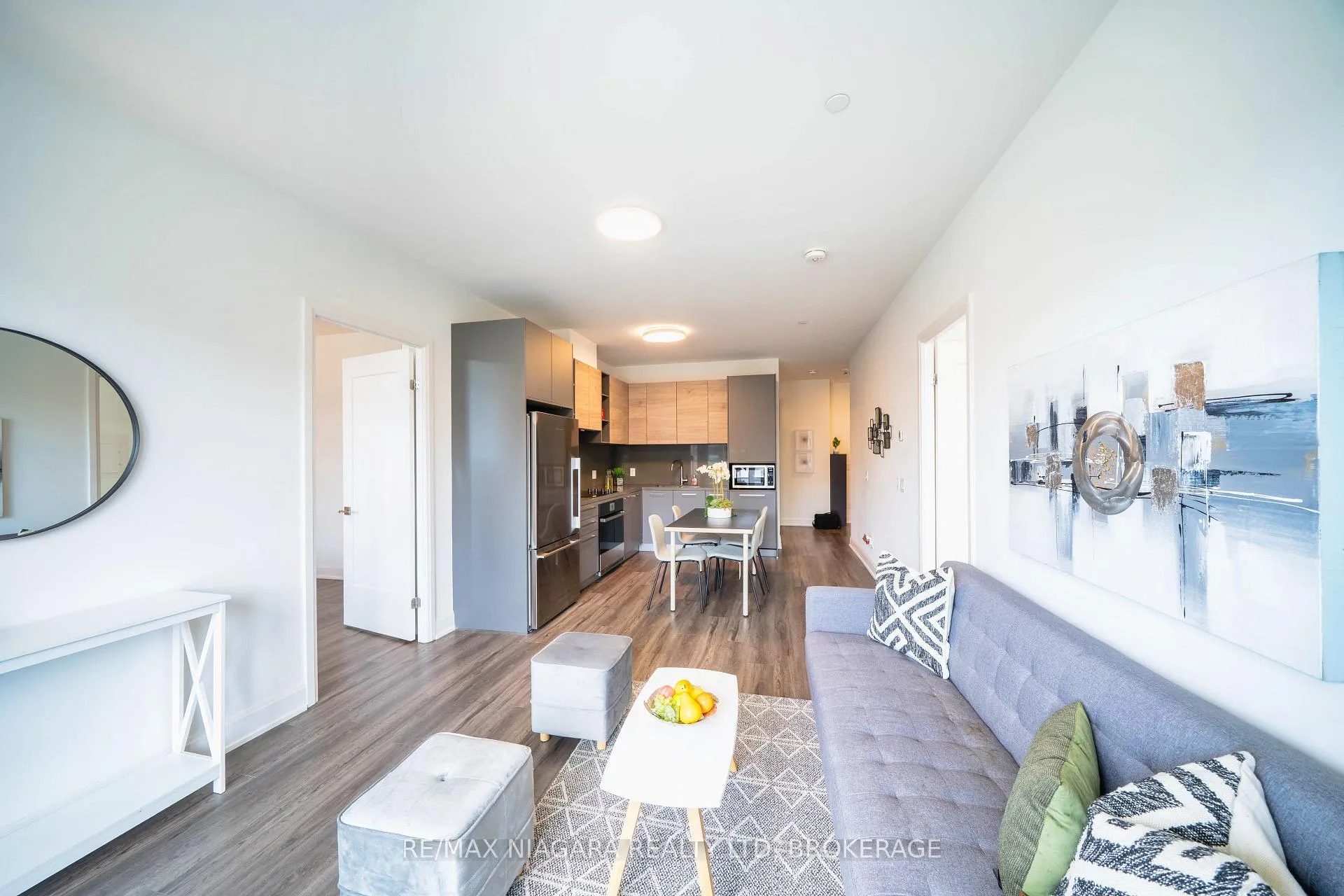 Photo 14 of Unit 105, 12 Gandhi Lane, Markham, Commerce Valley — HOMEH