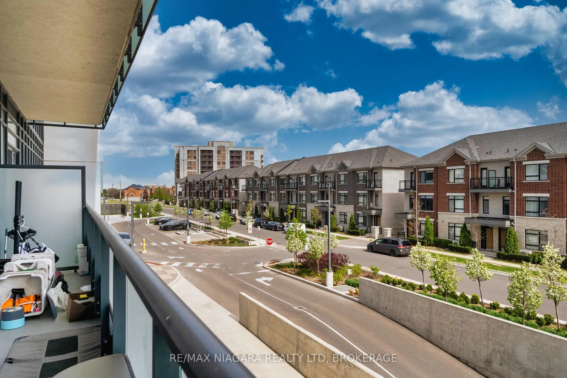 Photo 19 of Unit 105, 12 Gandhi Lane, Markham, Commerce Valley — HOMEH