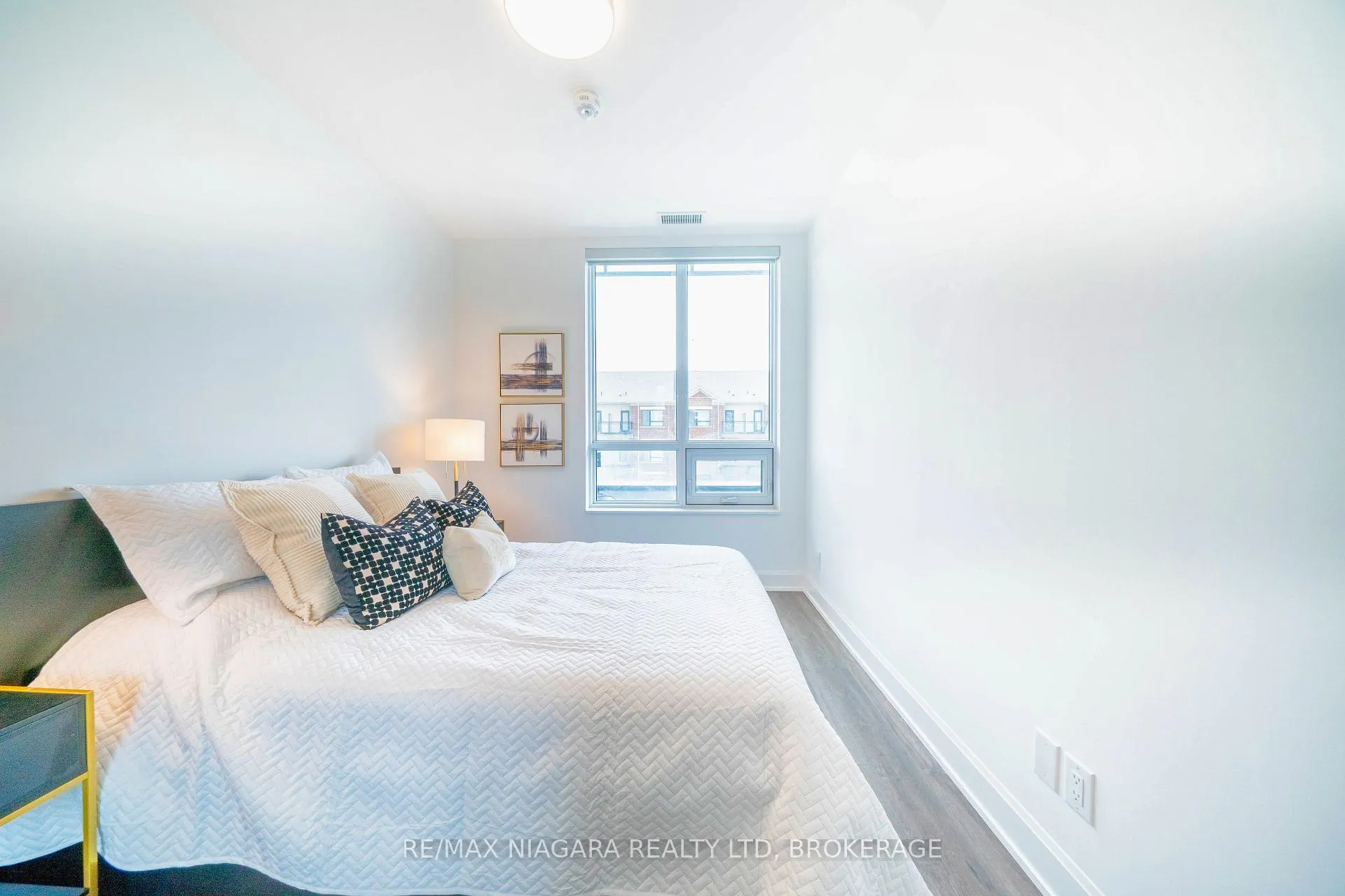 Photo 27 of Unit 105, 12 Gandhi Lane, Markham, Commerce Valley — HOMEH