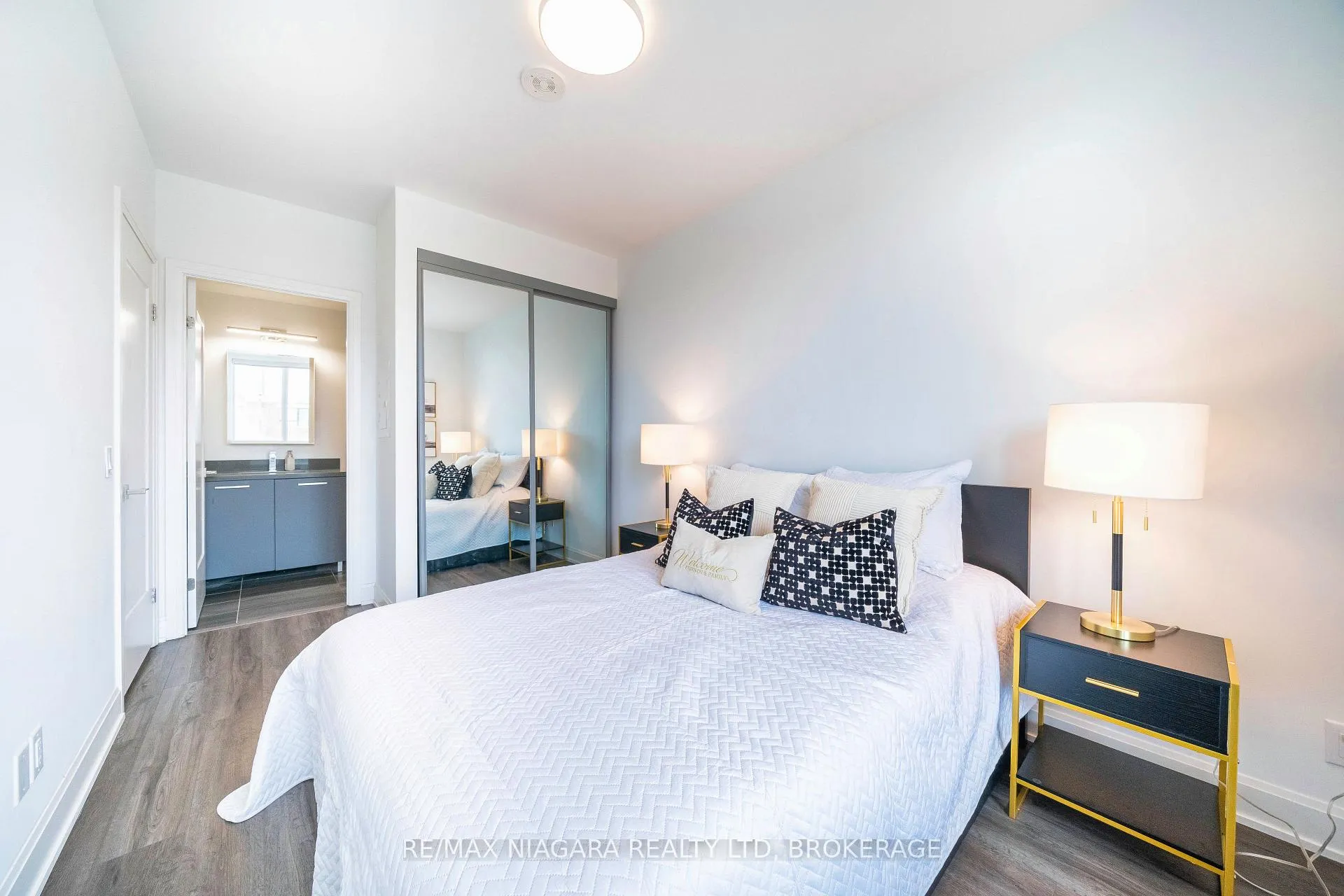 Photo 30 of Unit 105, 12 Gandhi Lane, Markham, Commerce Valley — HOMEH