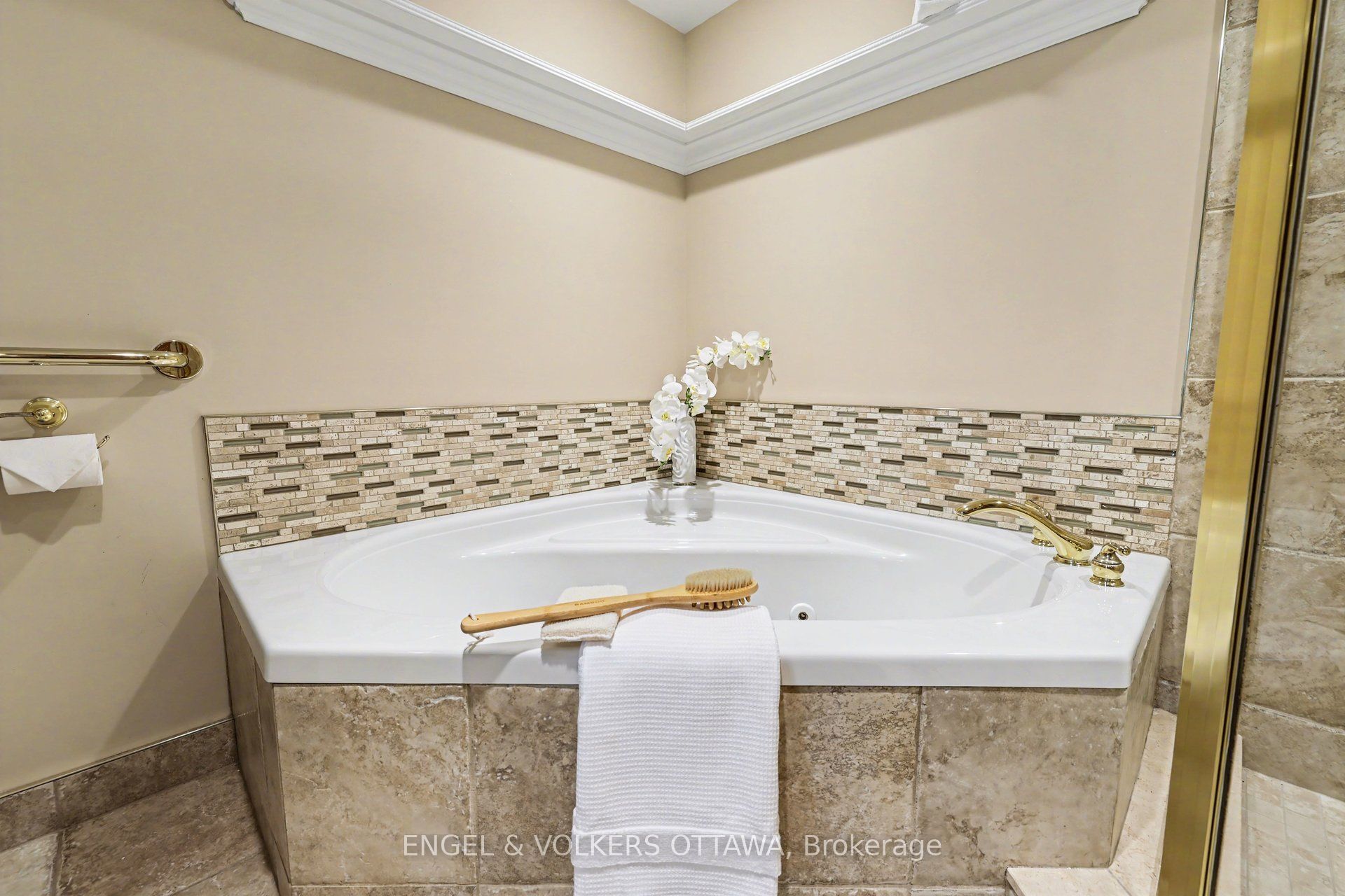 Photo 23 of Unit 805, 3105 Carling Avenue, Ottawa, Bayshore — HOMEH
