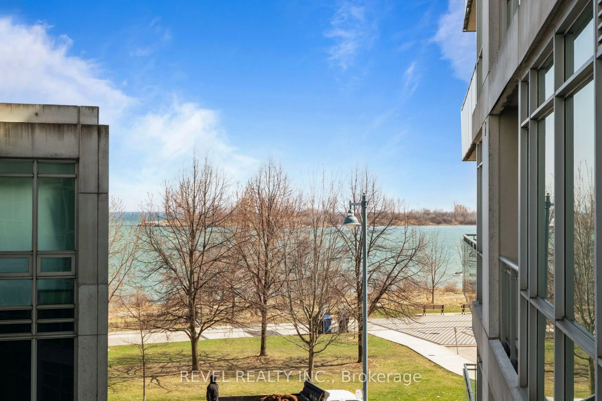 Photo 25 of Unit 303, 5 Marine Parade Drive, Etobicoke, Mimico — HOMEH