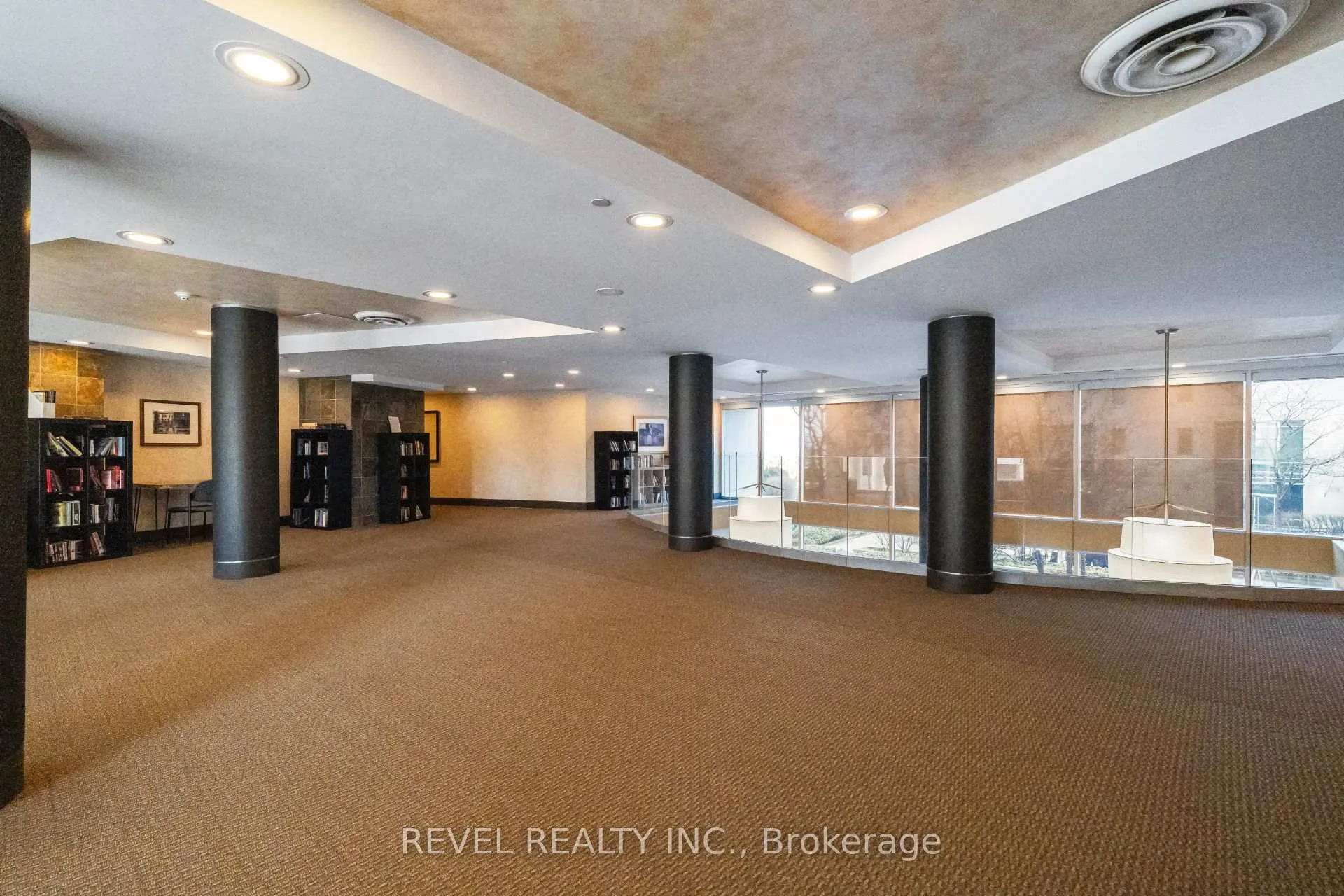 Photo 28 of Unit 303, 5 Marine Parade Drive, Etobicoke, Mimico — HOMEH