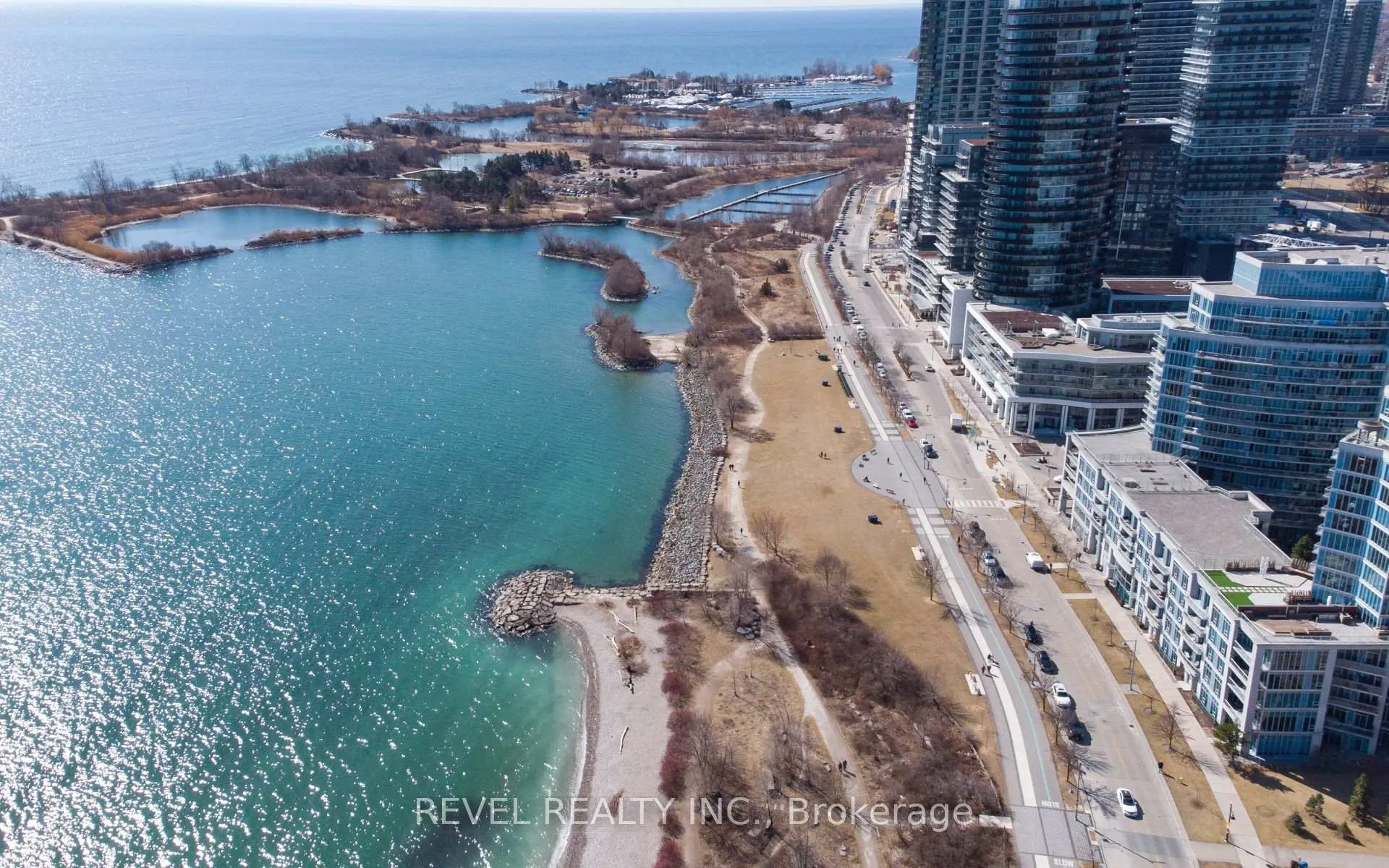 Photo 35 of Unit 303, 5 Marine Parade Drive, Etobicoke, Mimico — HOMEH