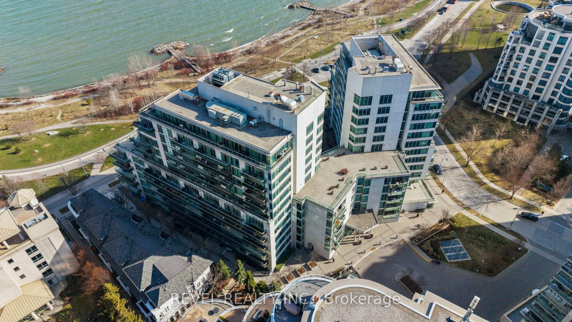 Photo 40 of Unit 303, 5 Marine Parade Drive, Etobicoke, Mimico — HOMEH