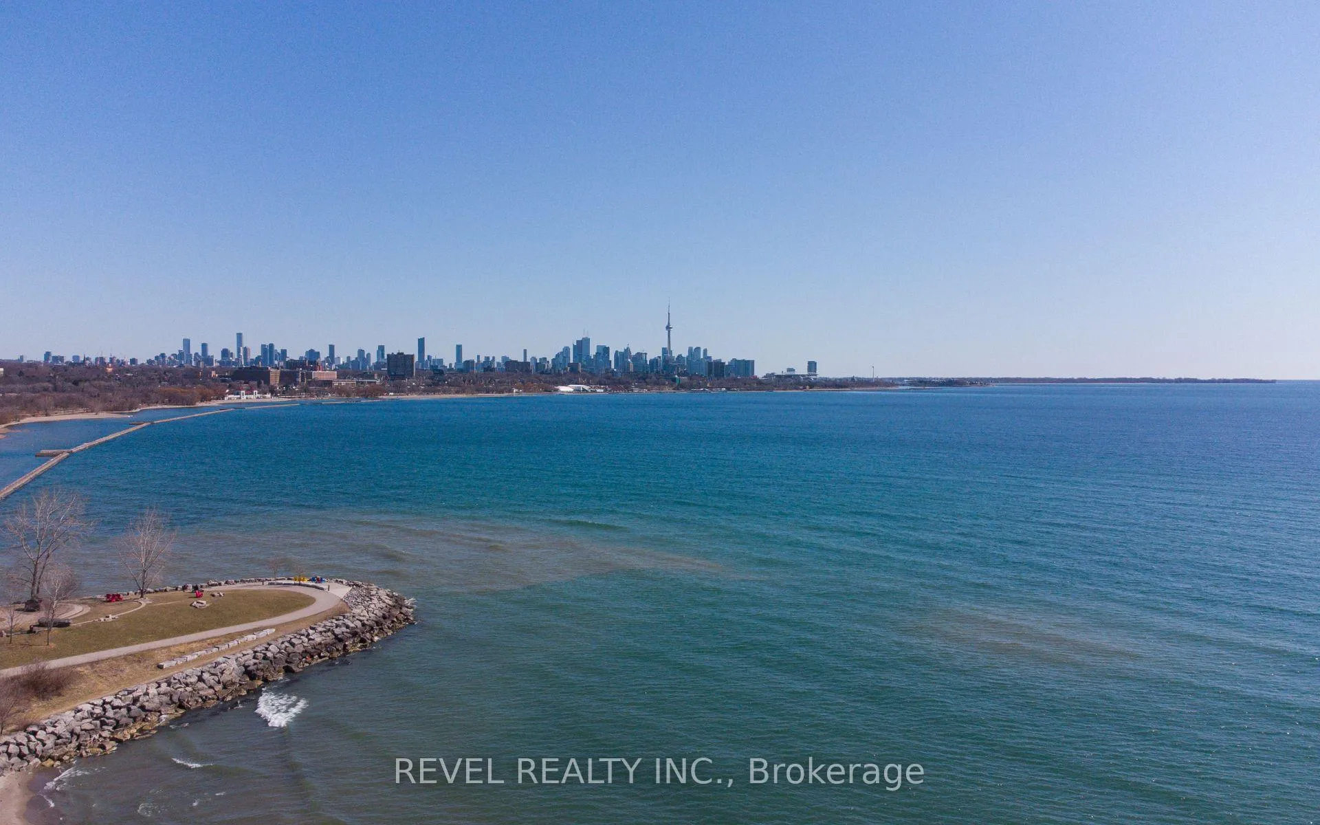 Photo 43 of Unit 303, 5 Marine Parade Drive, Etobicoke, Mimico — HOMEH