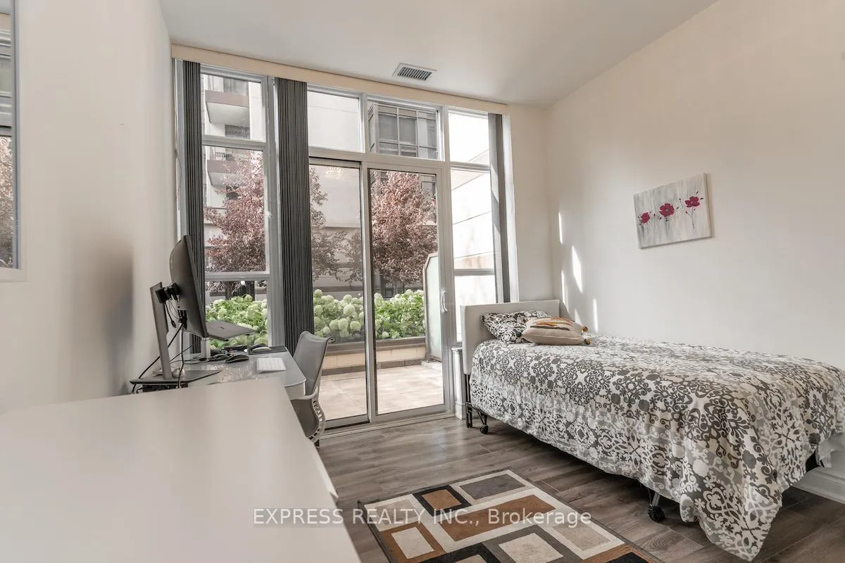 Photo 8 of Unit C203, 38 Cedarland Drive, Markham, Unionville — HOMEH