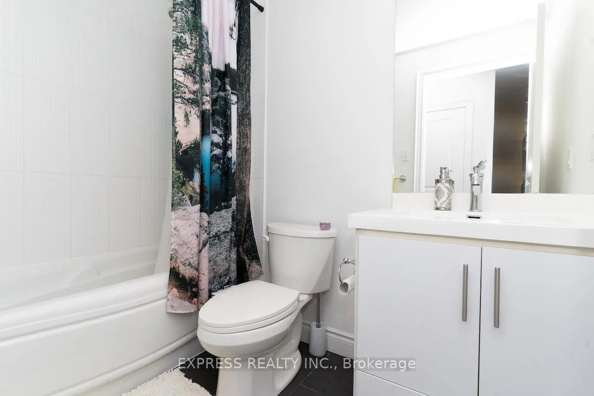 Photo 11 of Unit C203, 38 Cedarland Drive, Markham, Unionville — HOMEH