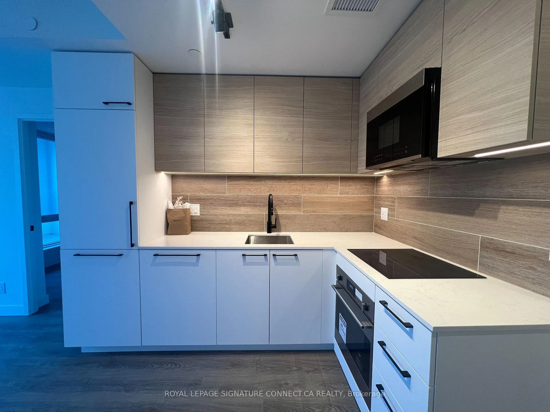 Photo 1 of Unit 321, 1050 Eastern Avenue, Toronto, Woodbine Corridor — HOMEH