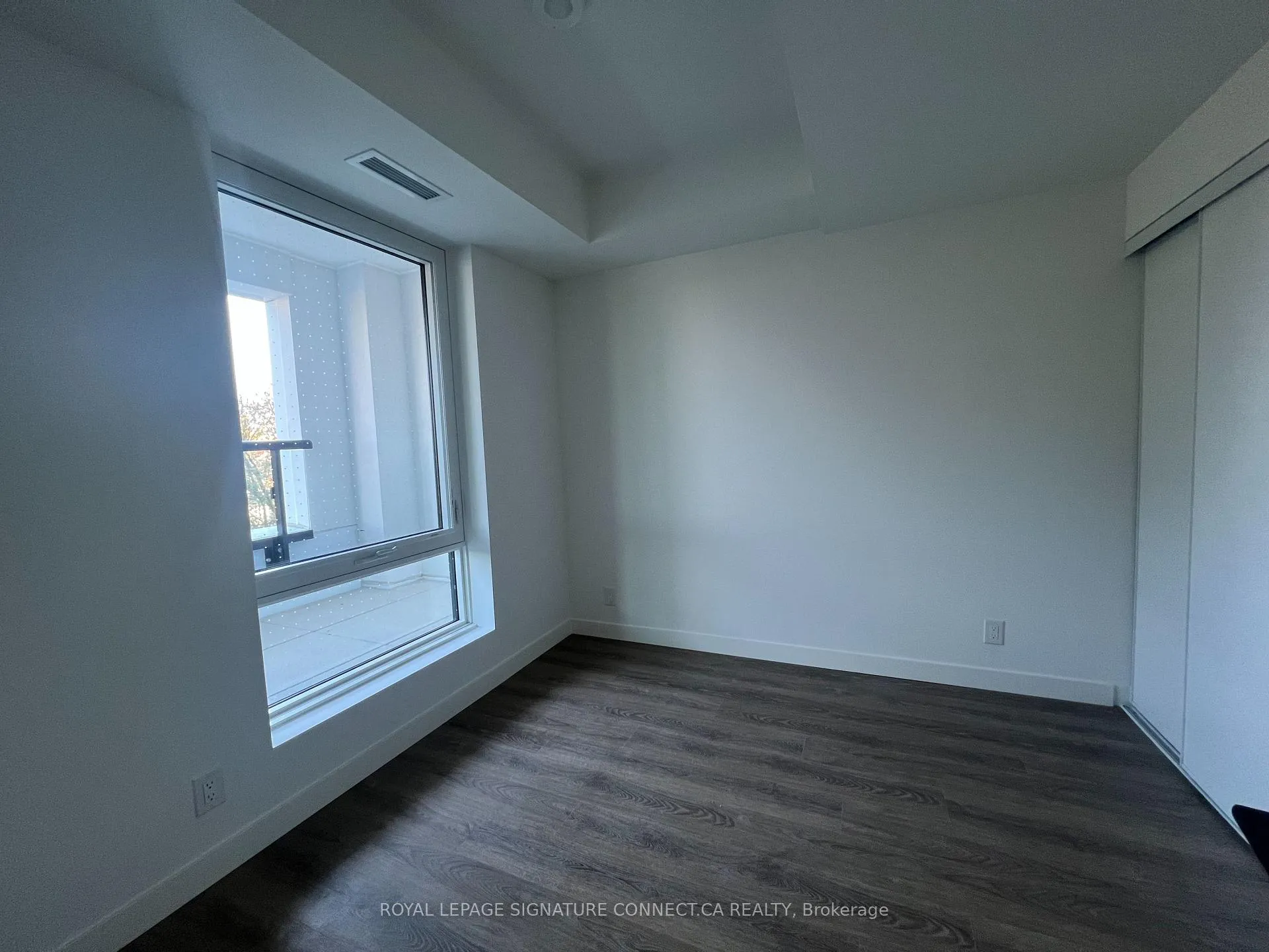Photo 10 of Unit 321, 1050 Eastern Avenue, Toronto, Woodbine Corridor — HOMEH