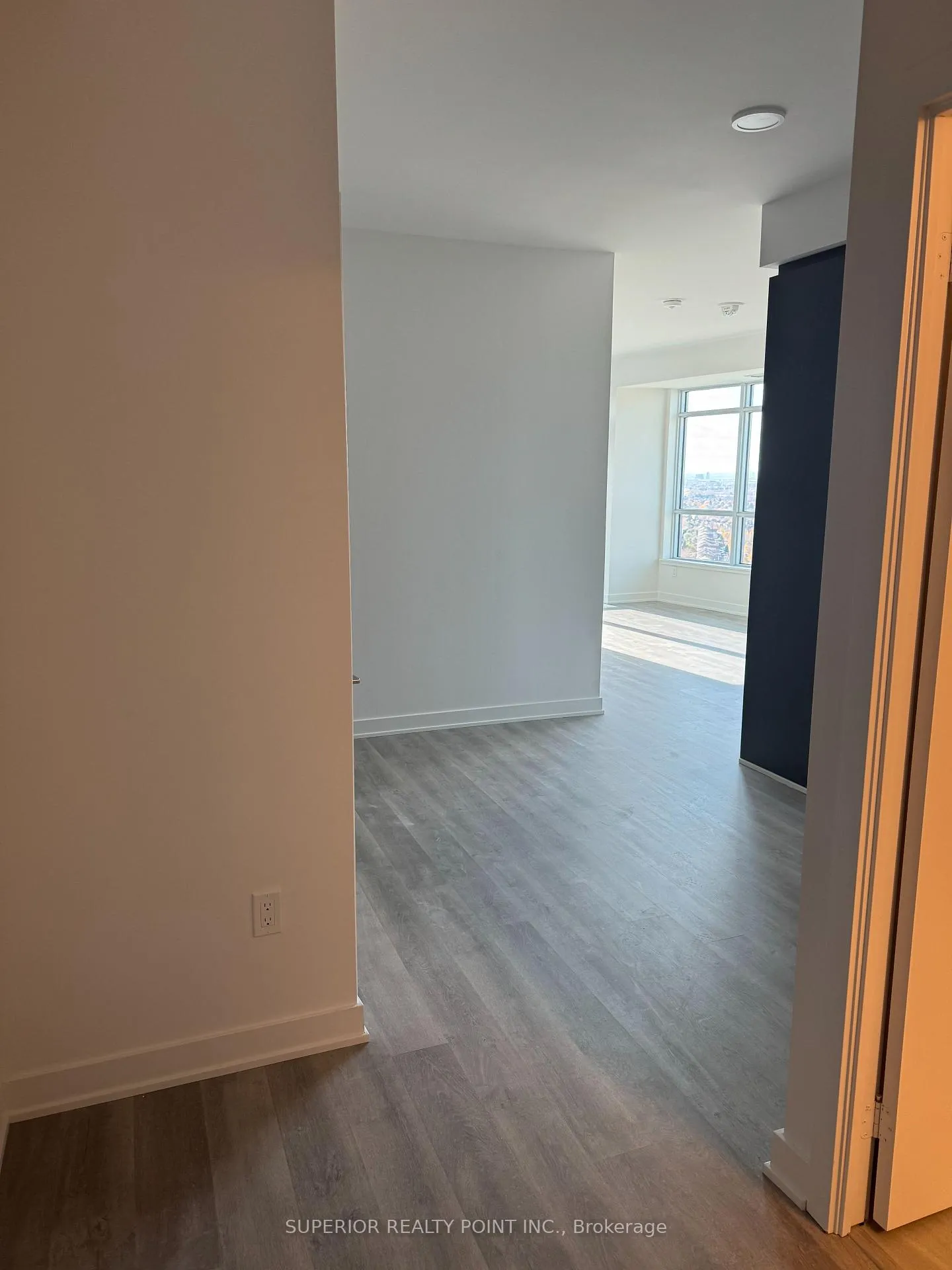 Photo 5 of Unit 1905, 30 Upper Mall Way, Vaughan, Brownridge — HOMEH