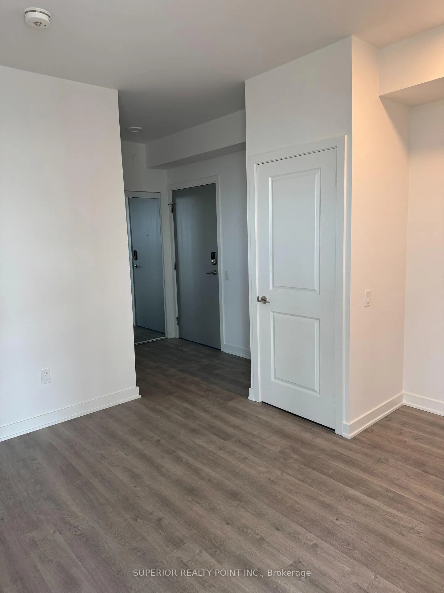 Photo 8 of Unit 1905, 30 Upper Mall Way, Vaughan, Brownridge — HOMEH