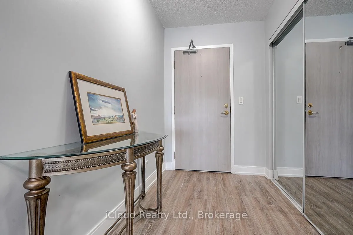 Photo 1 of Unit 903, 140 Dunlop Street E, Barrie, City Centre — HOMEH