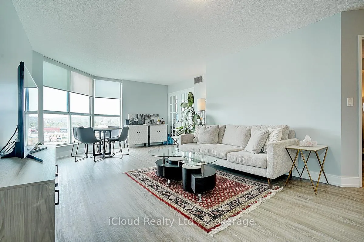 Photo 8 of Unit 903, 140 Dunlop Street E, Barrie, City Centre — HOMEH